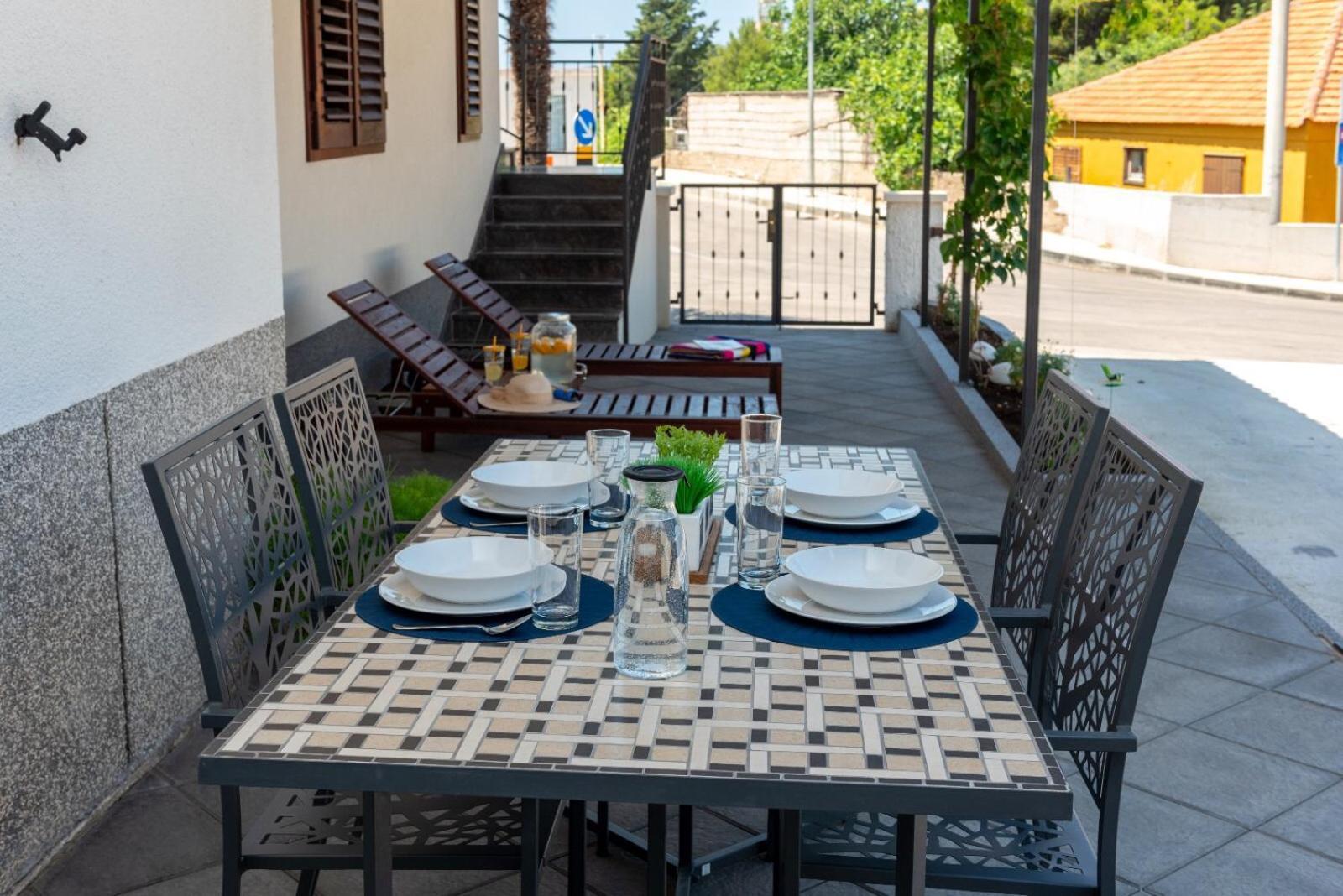 Apartman Karmen Trogir Extérieur photo